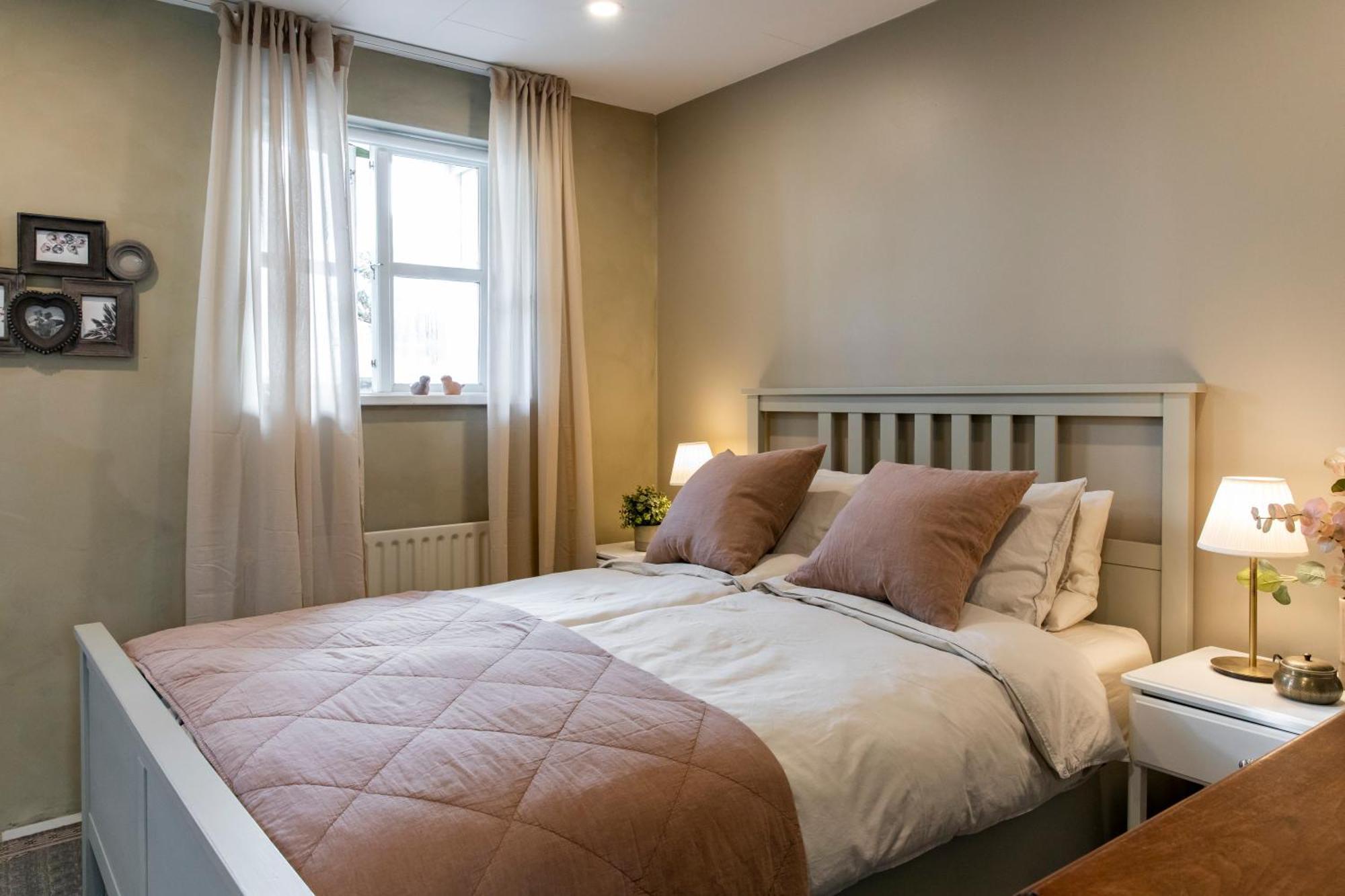 Old Charm Apartment - Keflavik Downtown מראה חיצוני תמונה